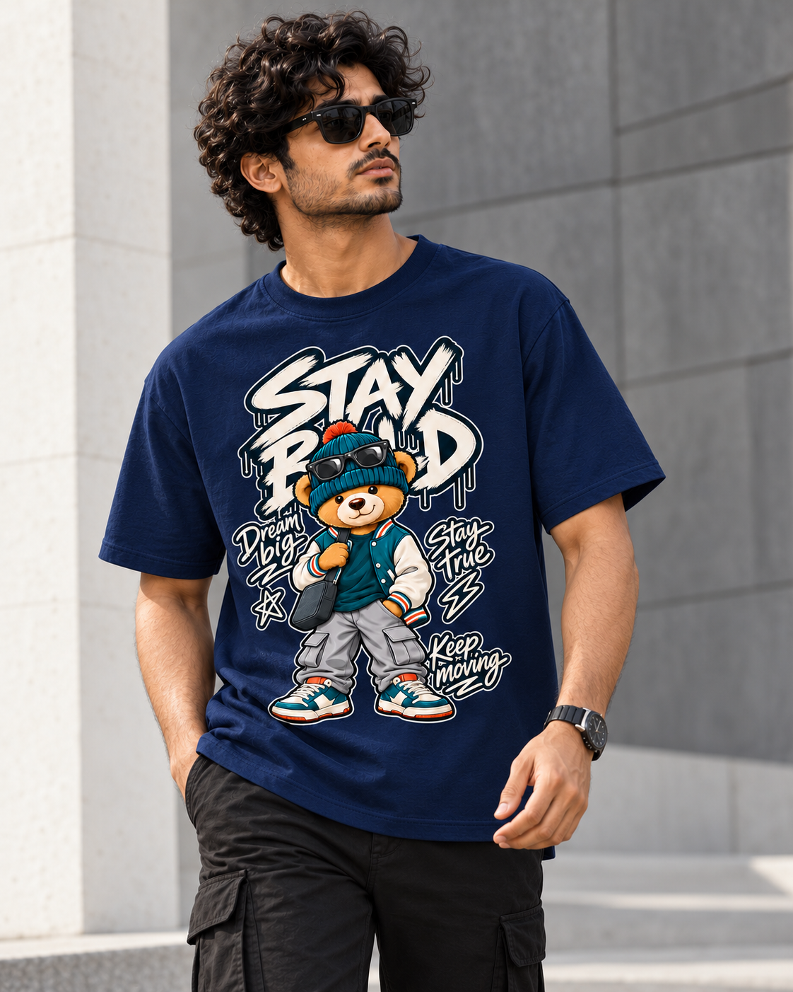 Big Dreams, Bold Moves – Streetwear Bear T-Shirt