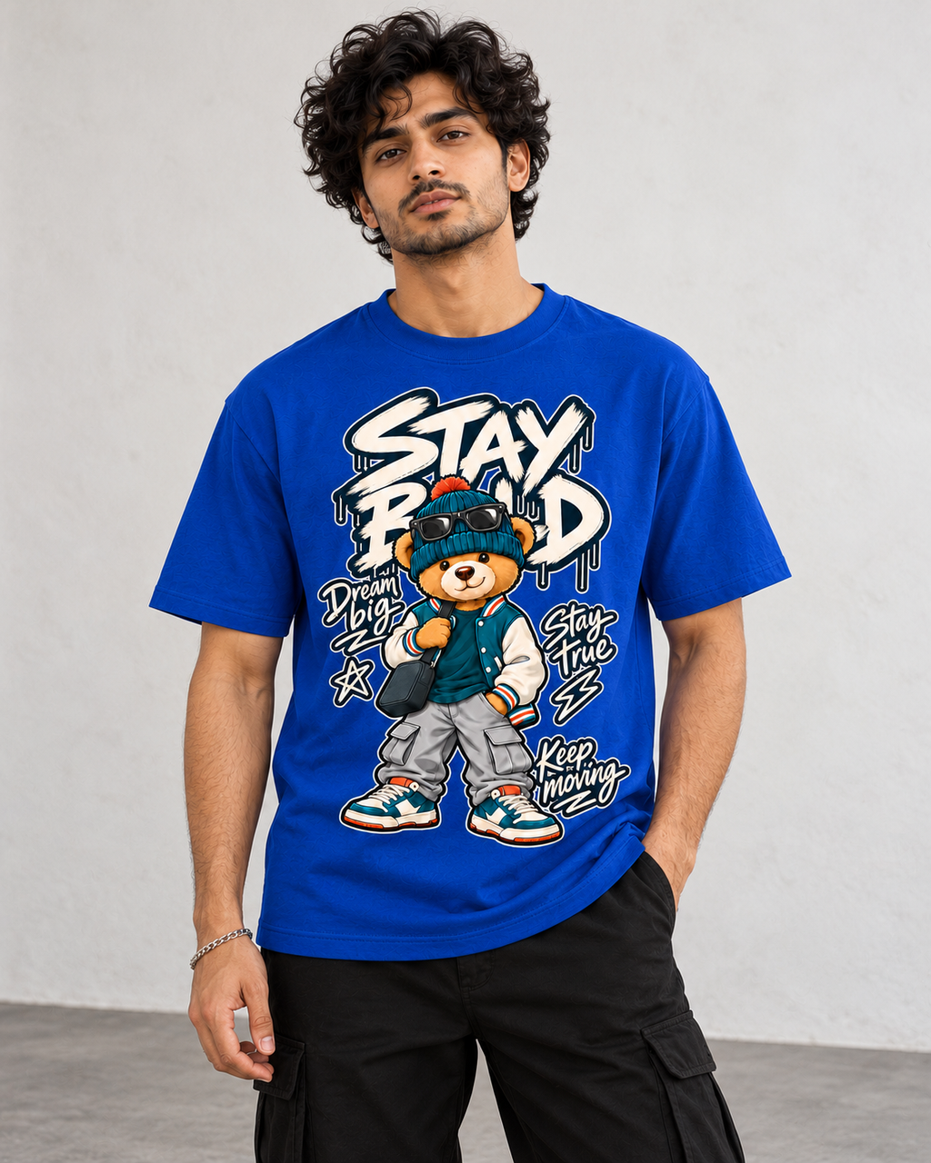 Big Dreams, Bold Moves – Streetwear Bear T-Shirt
