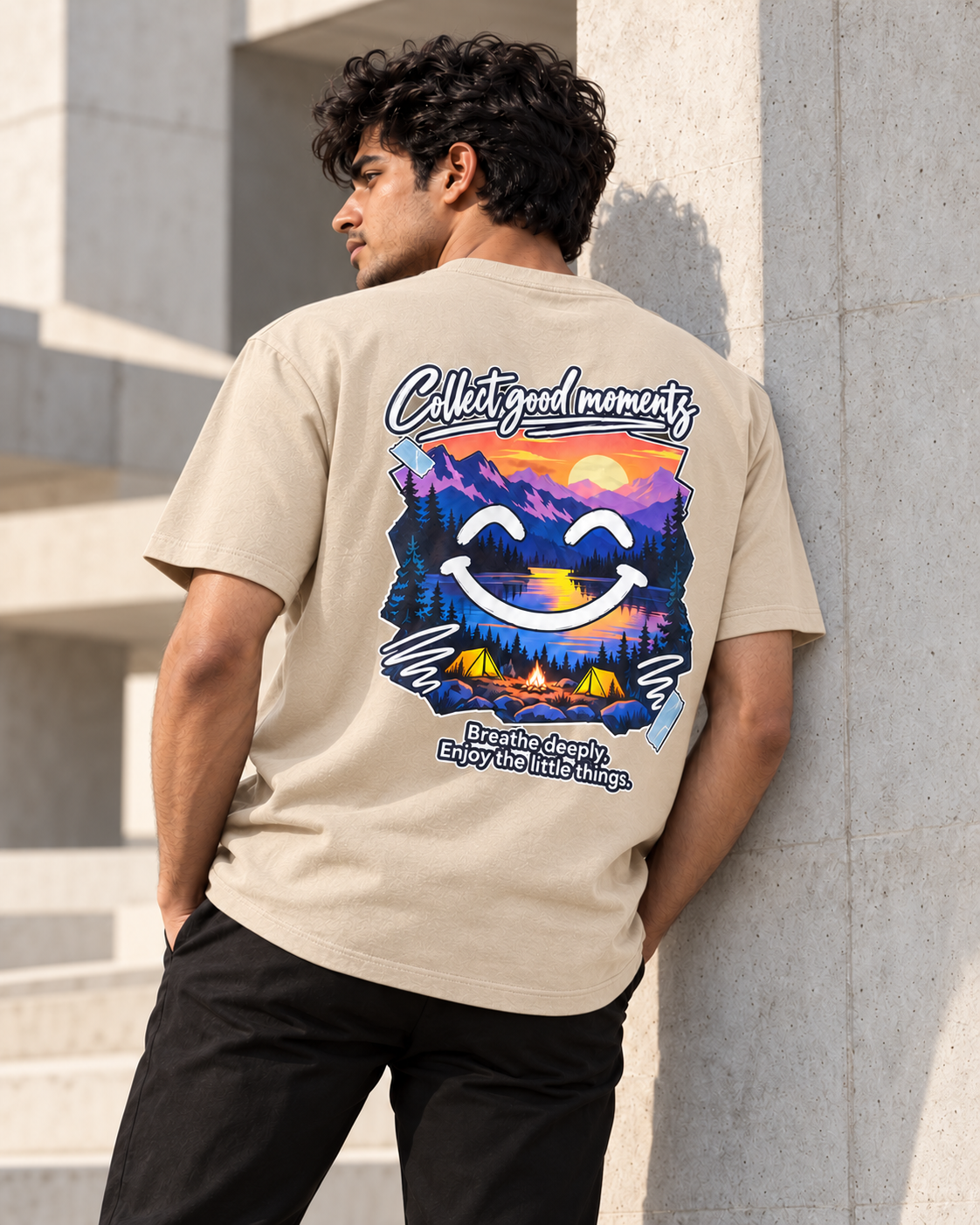 Collect Good Moments – Sunset Smiley T-Shirt