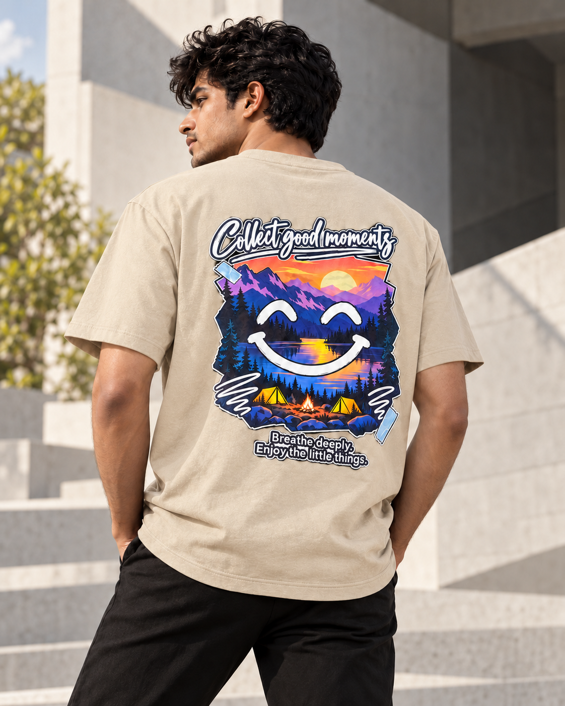 Collect Good Moments – Sunset Smiley T-Shirt